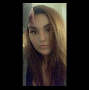 Meet your Posher, Christina